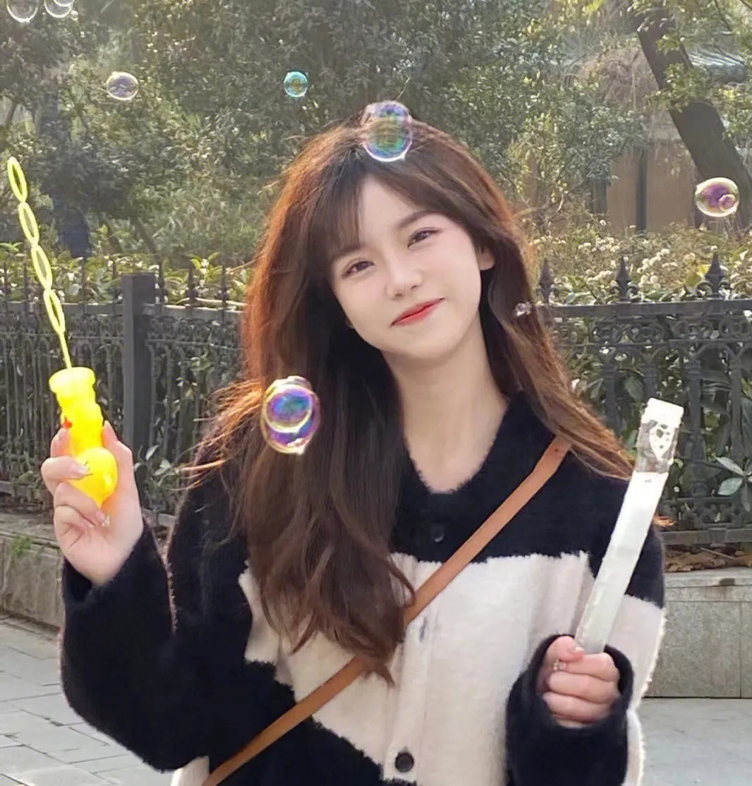 闪婚后，被老公深情溺爱